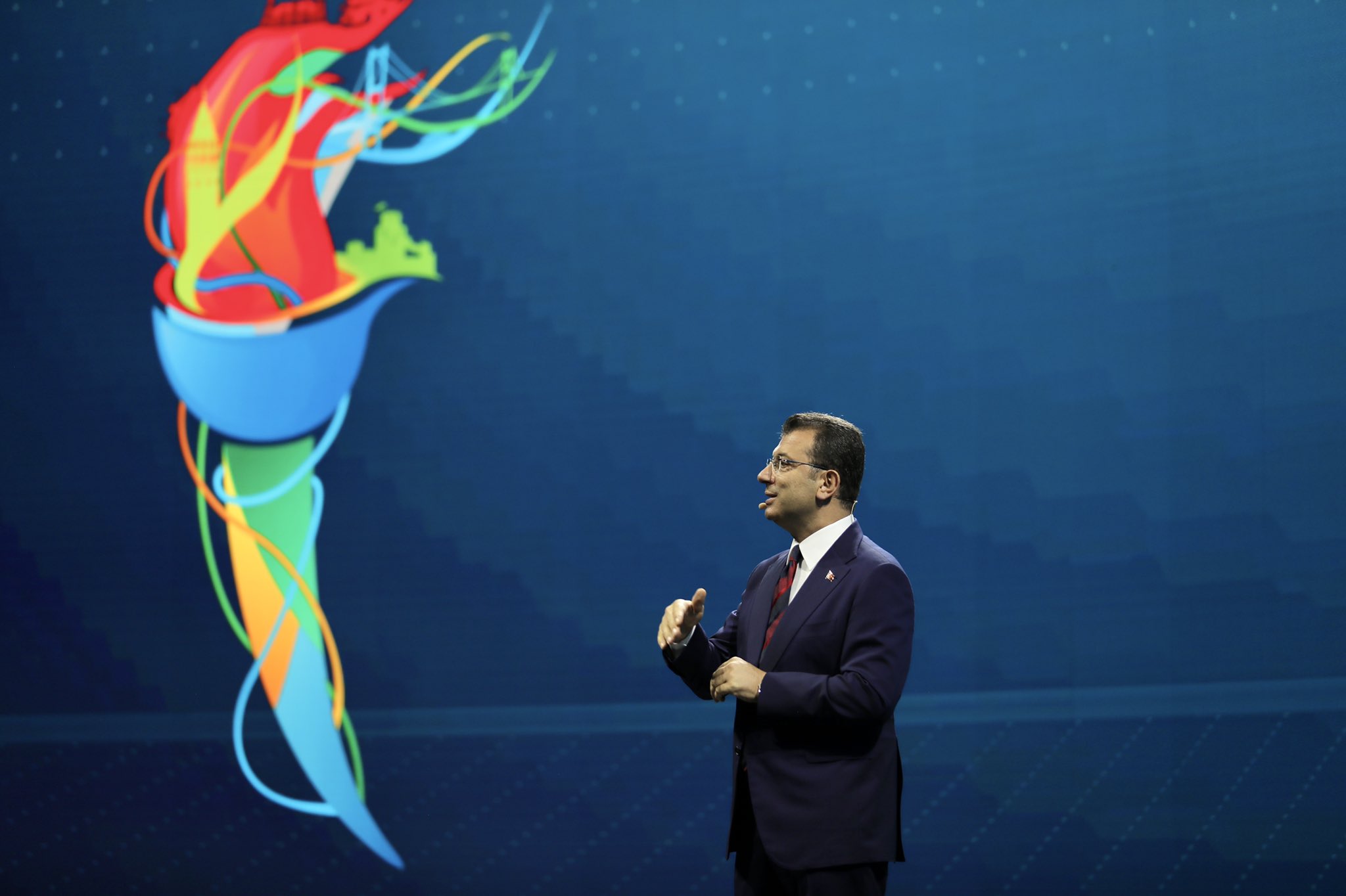 JO 2036 : Le Maire d&rsquo;Istanbul amorce une nouvelle candidature