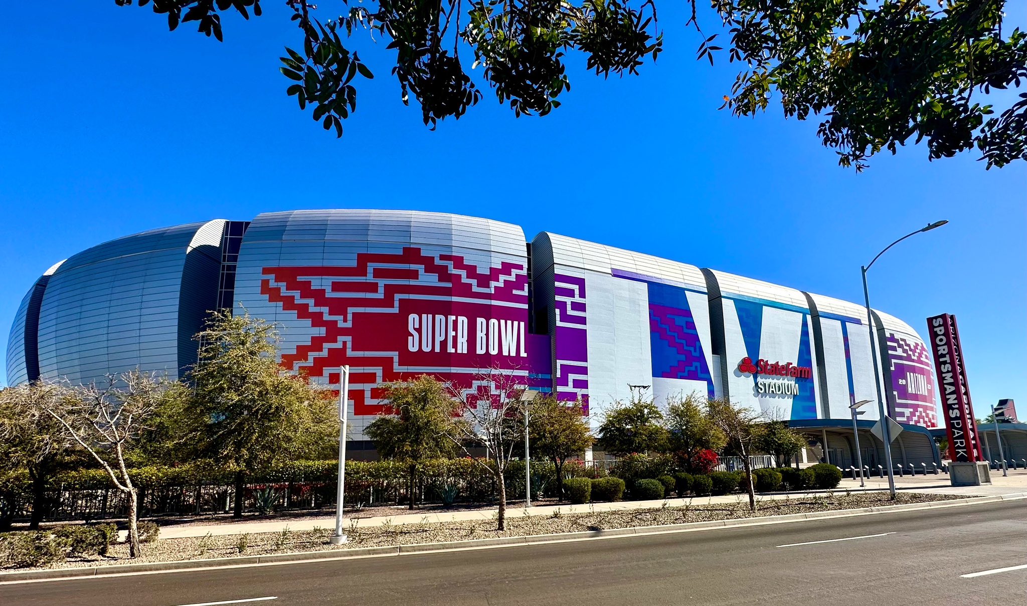Le State Farm Stadium se prépare à recevoir son troisième Super Bowl