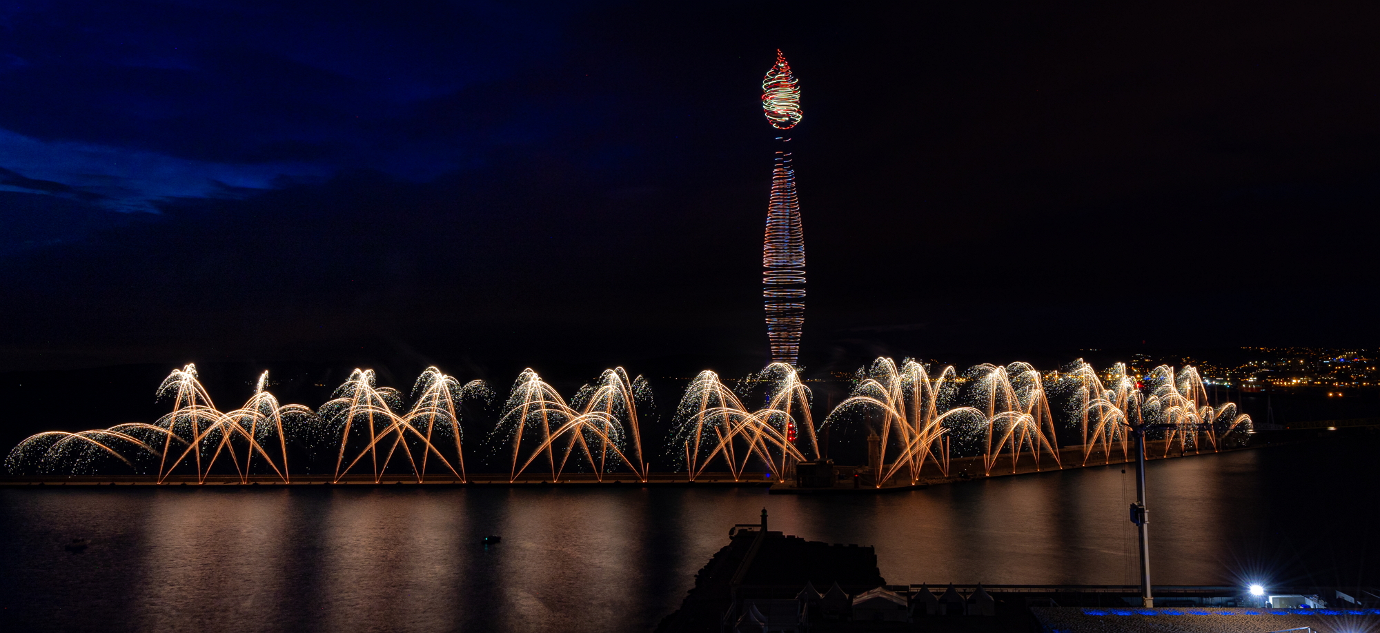 Paris 2024 : Show pyrotechnique et 800 drones en prélude de l&rsquo;arrivée de la flamme