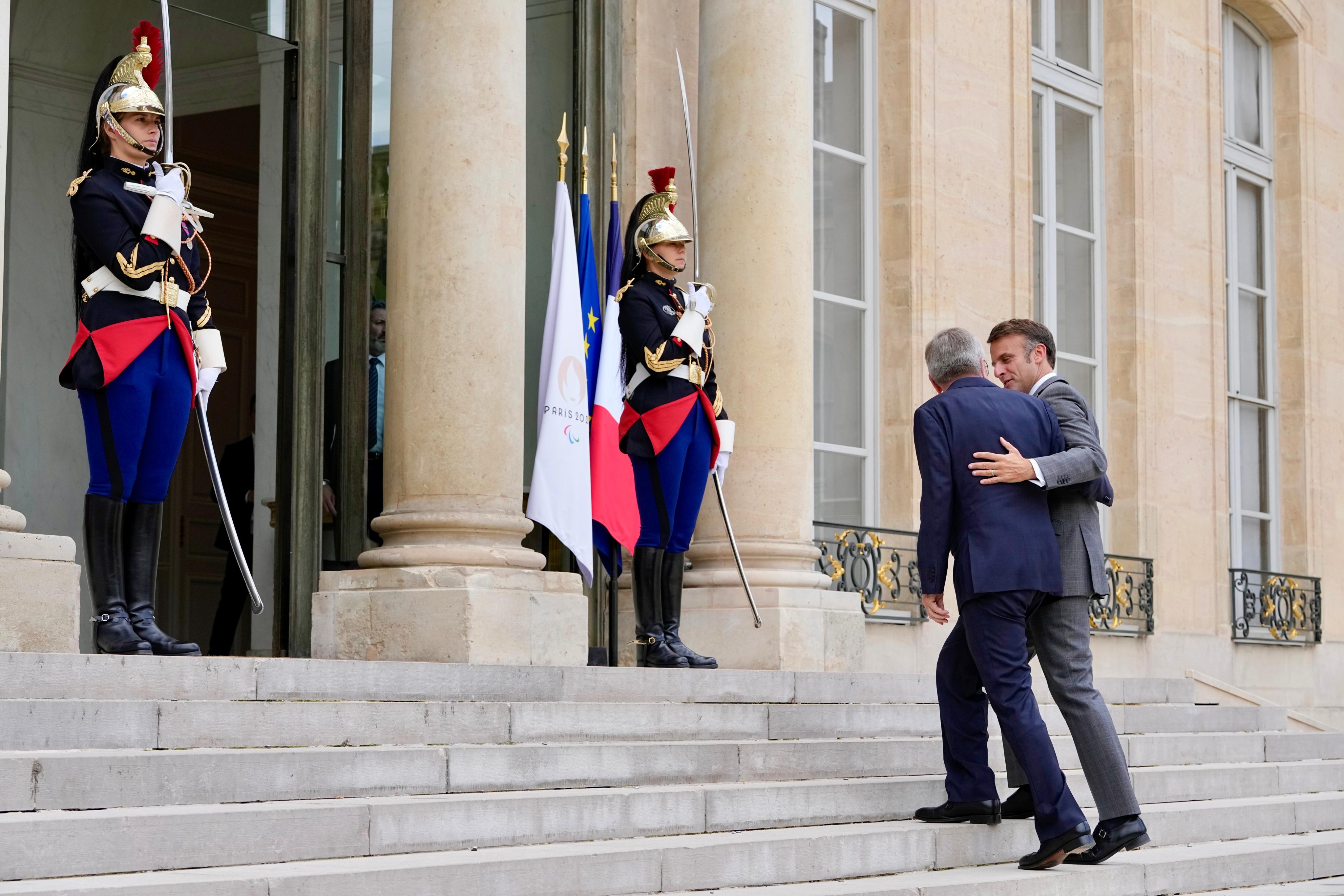 Paris 2024 : Thomas Bach à la rencontre des acteurs des Jeux